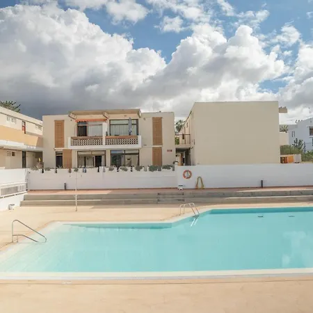 Sunny Luxury Las Americas